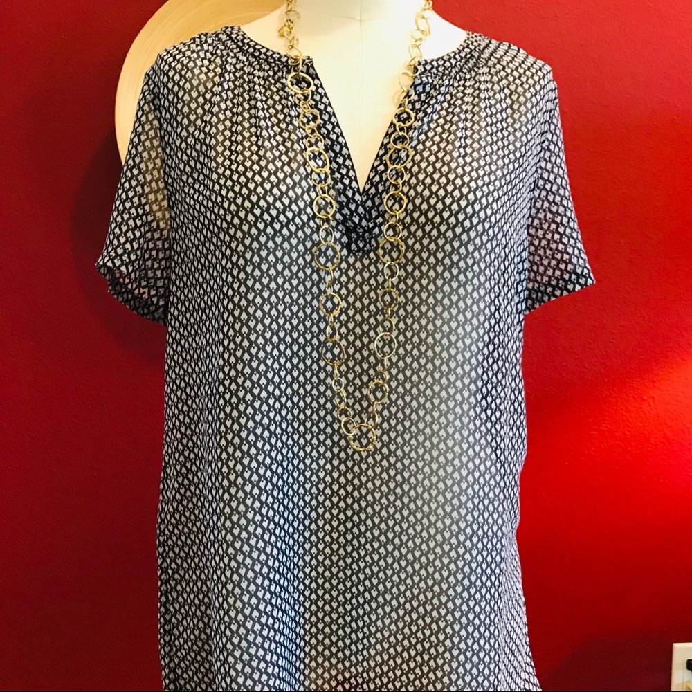Caslon Beautiful Women’s top with smock neck detail Navy/white Semi Sheer - Picture 1 of 8